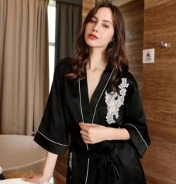 Kimono Soie Noir Luxe
