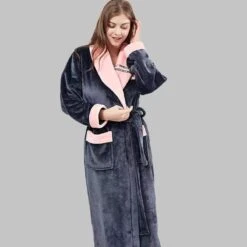 Peignoir Femme Gris Et Rose En Polaire