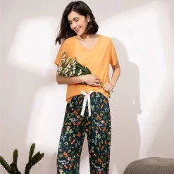 Pyjama Satin Fleur Jaune-Clair