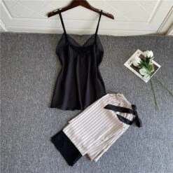 Pyjama Satin Dentelle